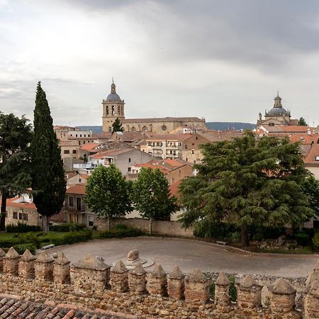 Parador De Ciudad-Rodrigo Esterno foto