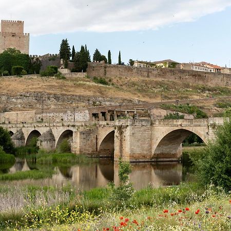Parador De Ciudad-Rodrigo Esterno foto